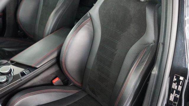 ALFA ROMEO Giulia 2.9 T V6 Quadrifoglio MANUALE TIRATURA LIMITATA