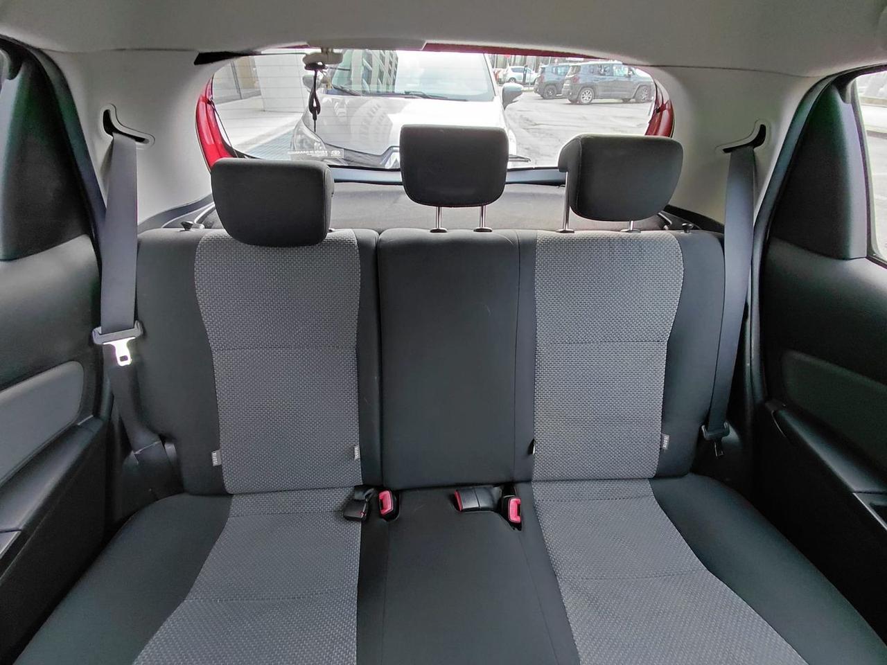 Toyota Yaris Active 1.5 VVT-i HEV #8805