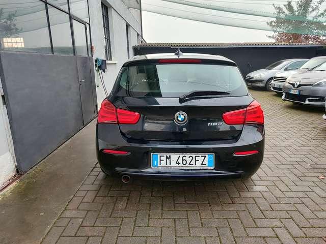 BMW 118 118d Sport 5p auto