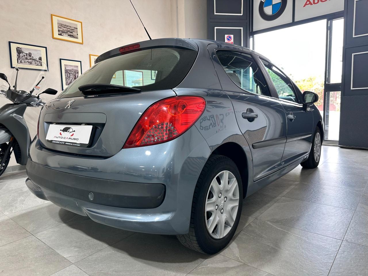 Peugeot 207 1.4 HDi 70CV 5p. NEOPATENTATI – UNICO PROP.
