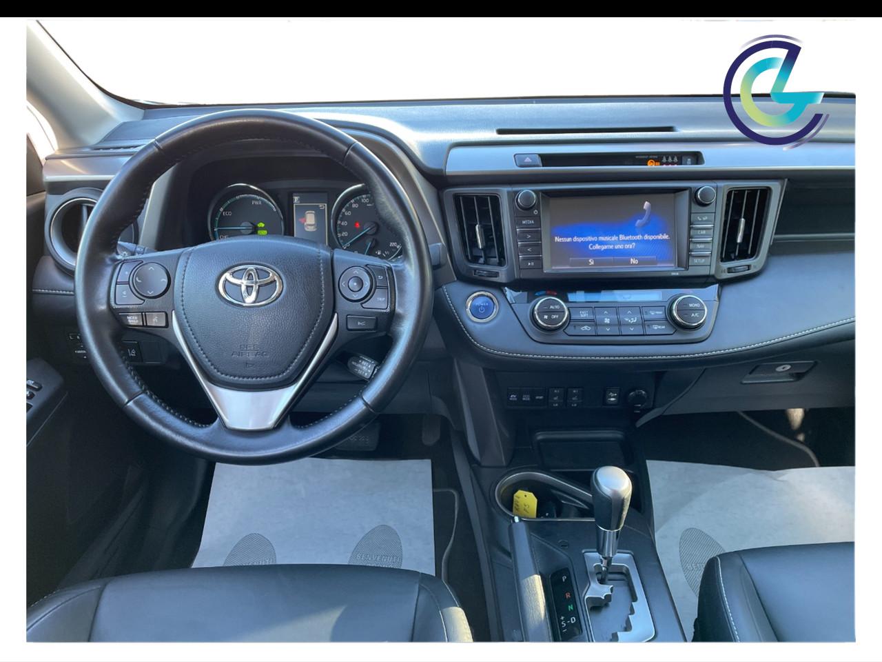 TOYOTA Rav4 IV 2016 - Rav4 2.5 vvt-i h Exclusive 4wd e-cvt