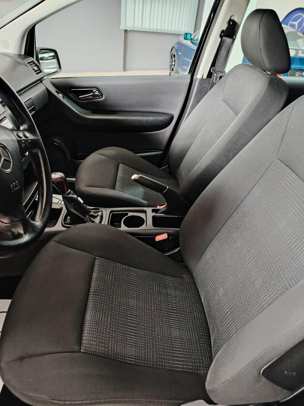 Mercedes-benz A 160 CDI BlueEFFICIENCY