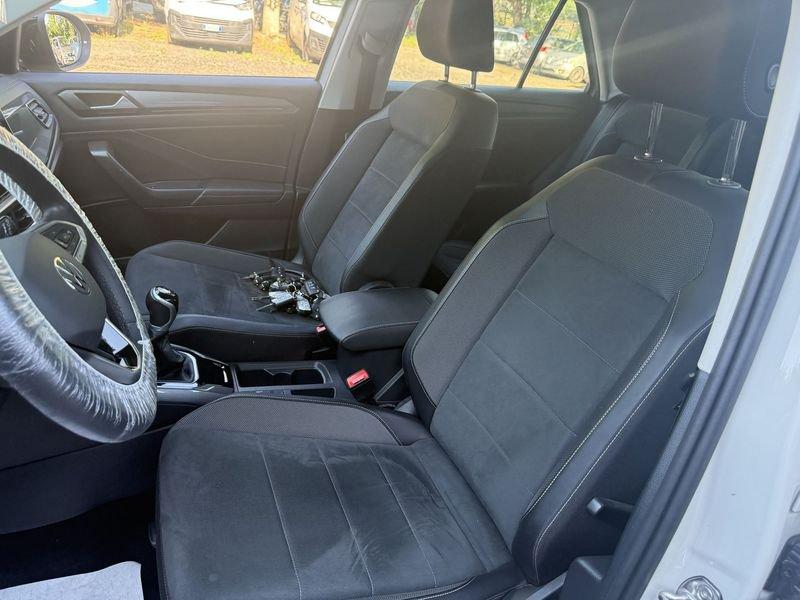 Volkswagen T-Roc T-Roc 1.0 tsi Style 110cv BICOLORE "ASCOT GREY" + GPL