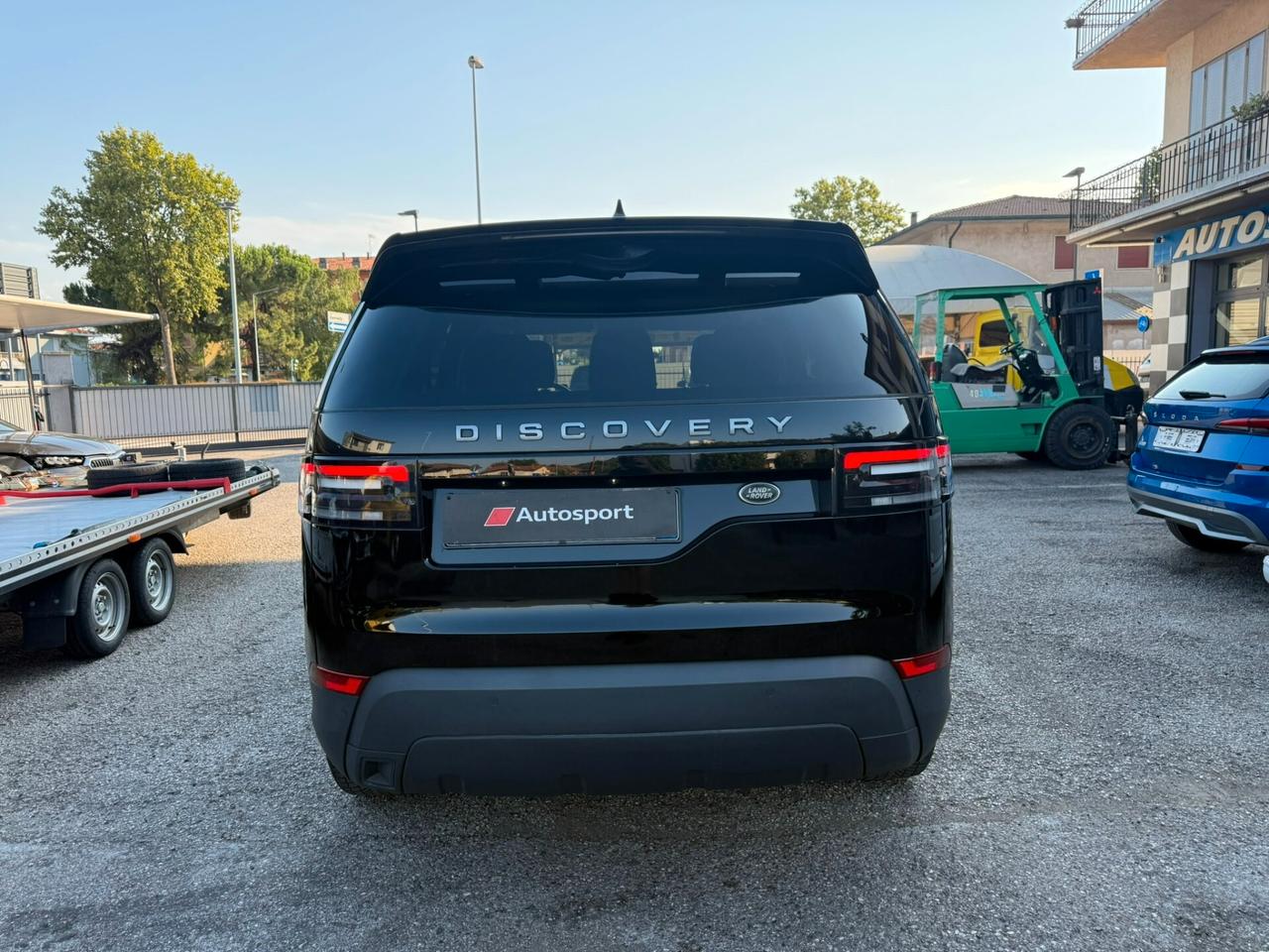 Land Rover Discovery 2.0 TD4 180 CV SE 7 POSTI