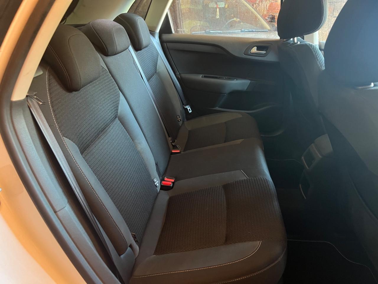 Citroen C4 BlueHDi 100 Feel