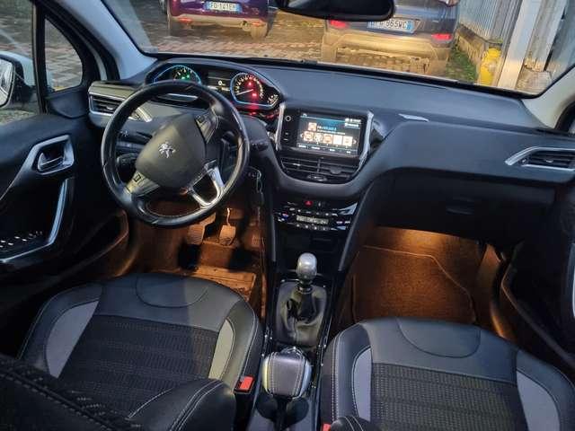 Peugeot 2008 2008 1.2 puretech t Allure s