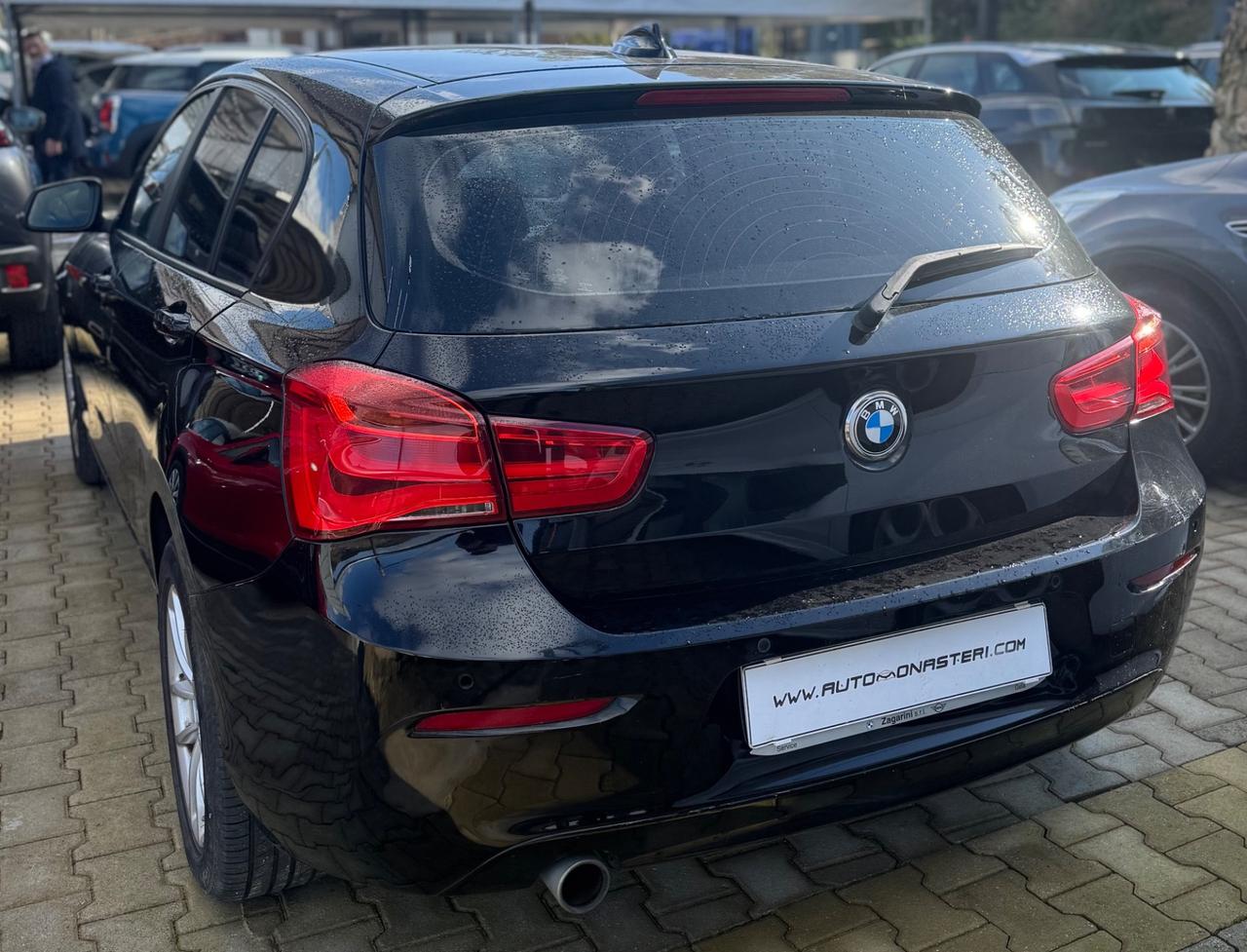 Bmw 118 118d 5p. Urban