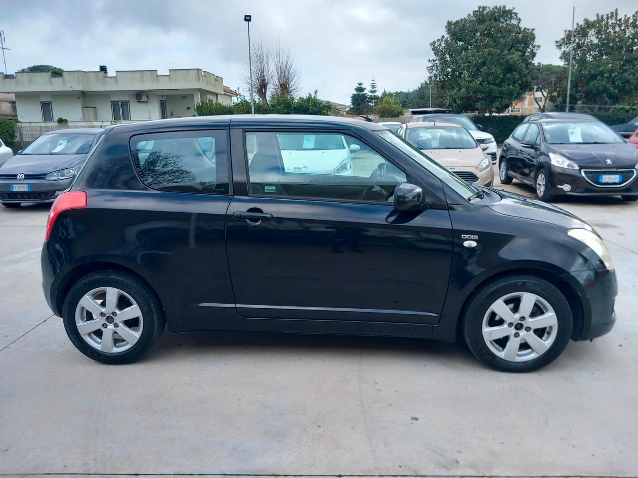 Suzuki Swift 1.3 DDiS 3p. GL