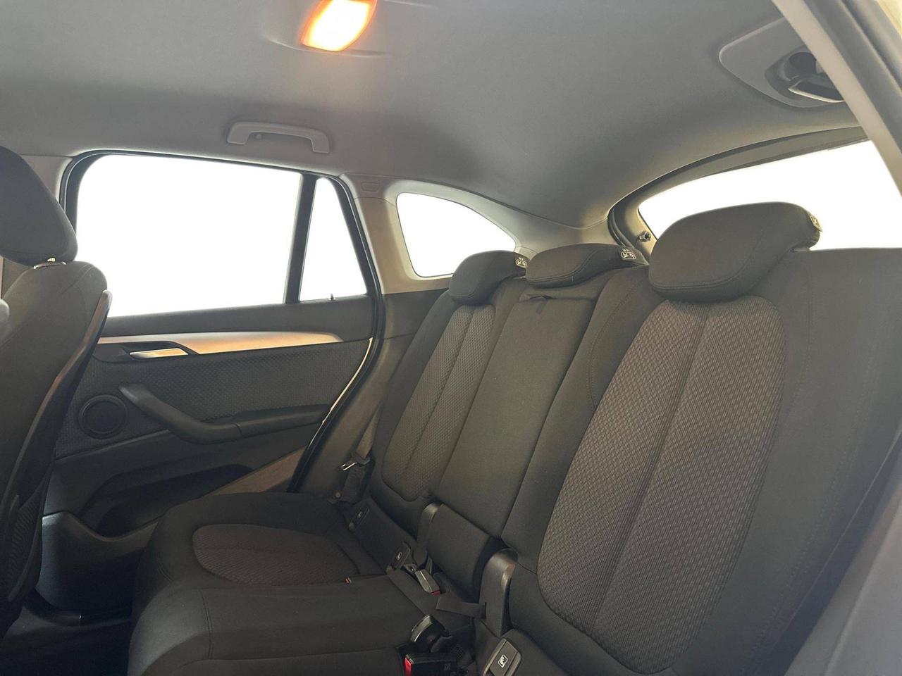 BMW X1 xDrive25e Advantage