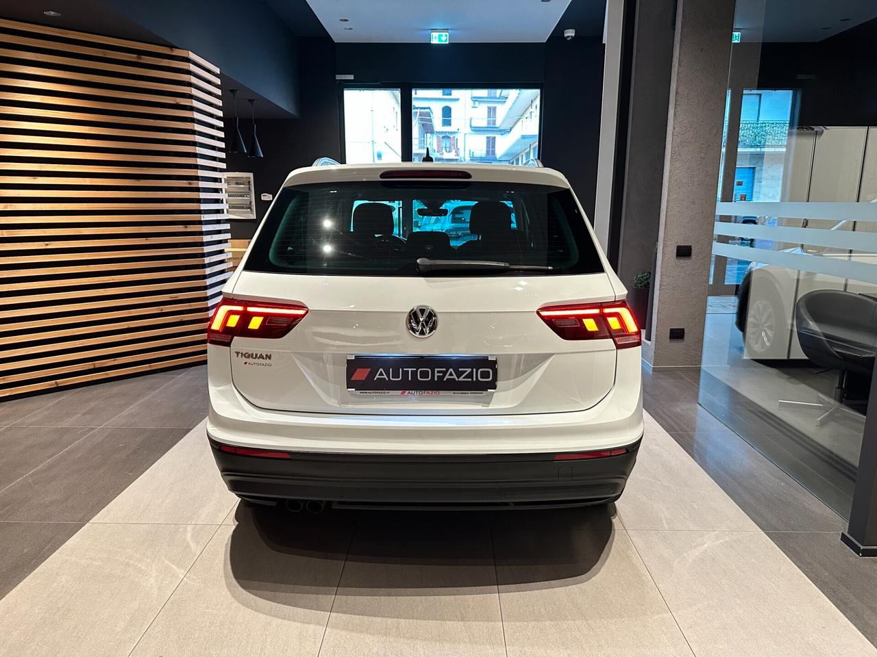 Volkswagen Tiguan 2.0 TDI SCR 4MOTION Business BlueMotion Technology