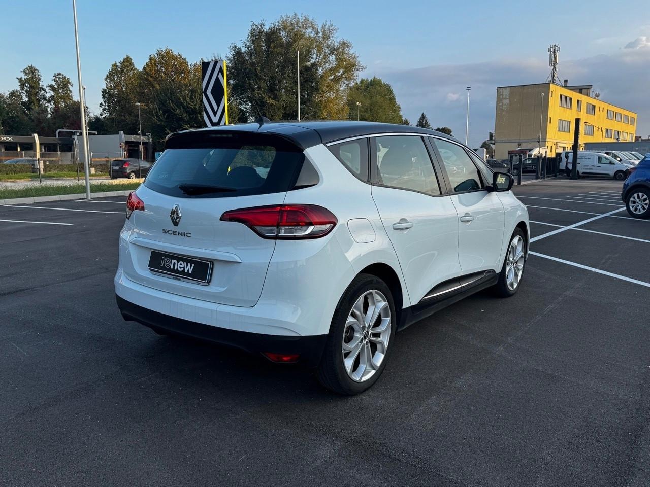 Renault Scenic Blue dCi 120 CV EDC Sport Edition2