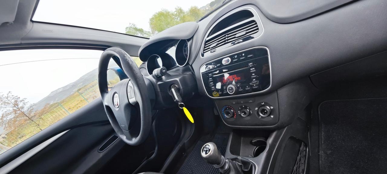 Fiat Punto 1.4 8V 3 porte Easypower Virgin Radio