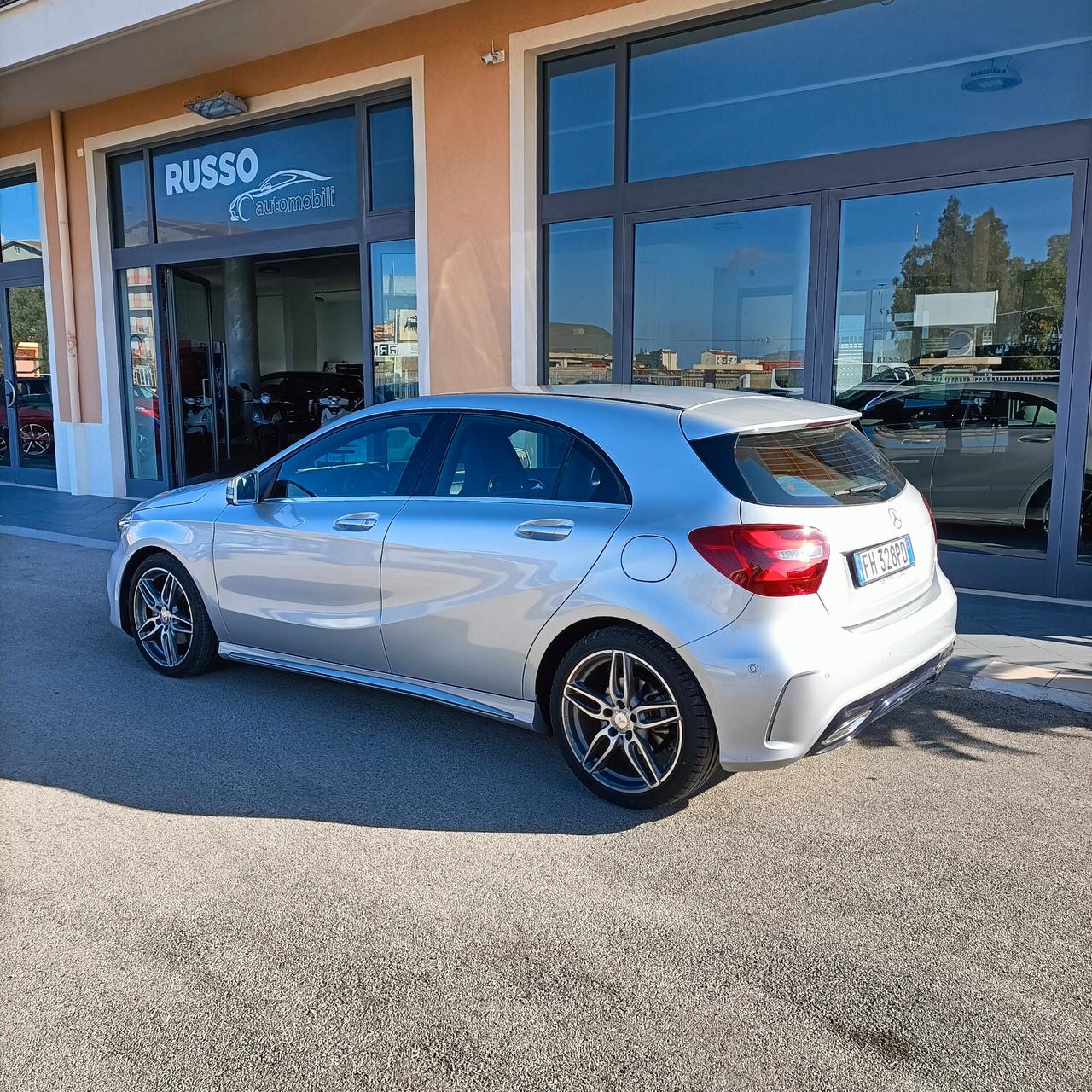 Mercedes-benz A 180 A 180 d Premium