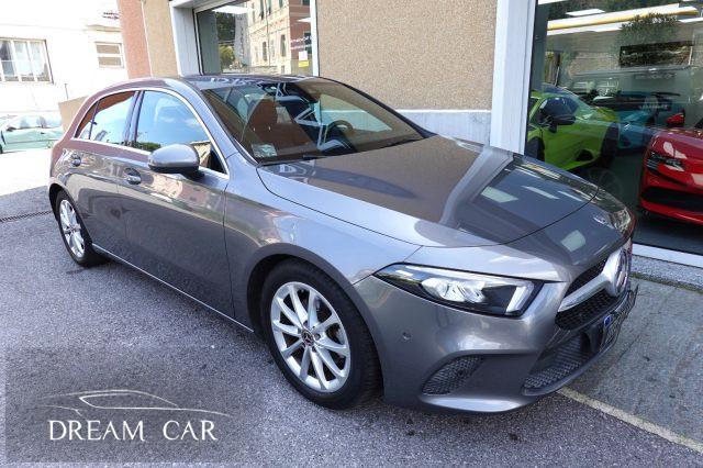 MERCEDES-BENZ A 180 d Automatic Sport UNIPRO-OK NEOPATENTATI