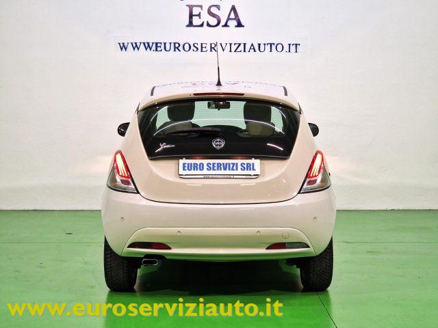 LANCIA Ypsilon 1.2 69 CV 5 porte Platinum