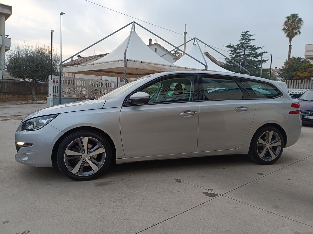 Peugeot 308 BlueHDi 100 S&S SW Business