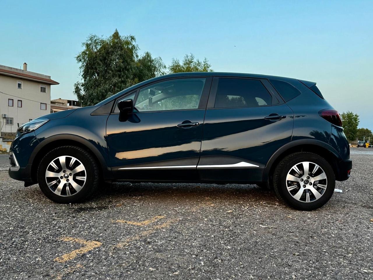 RENAULT CAPTUR 8V 90 CV SPORT EDITION