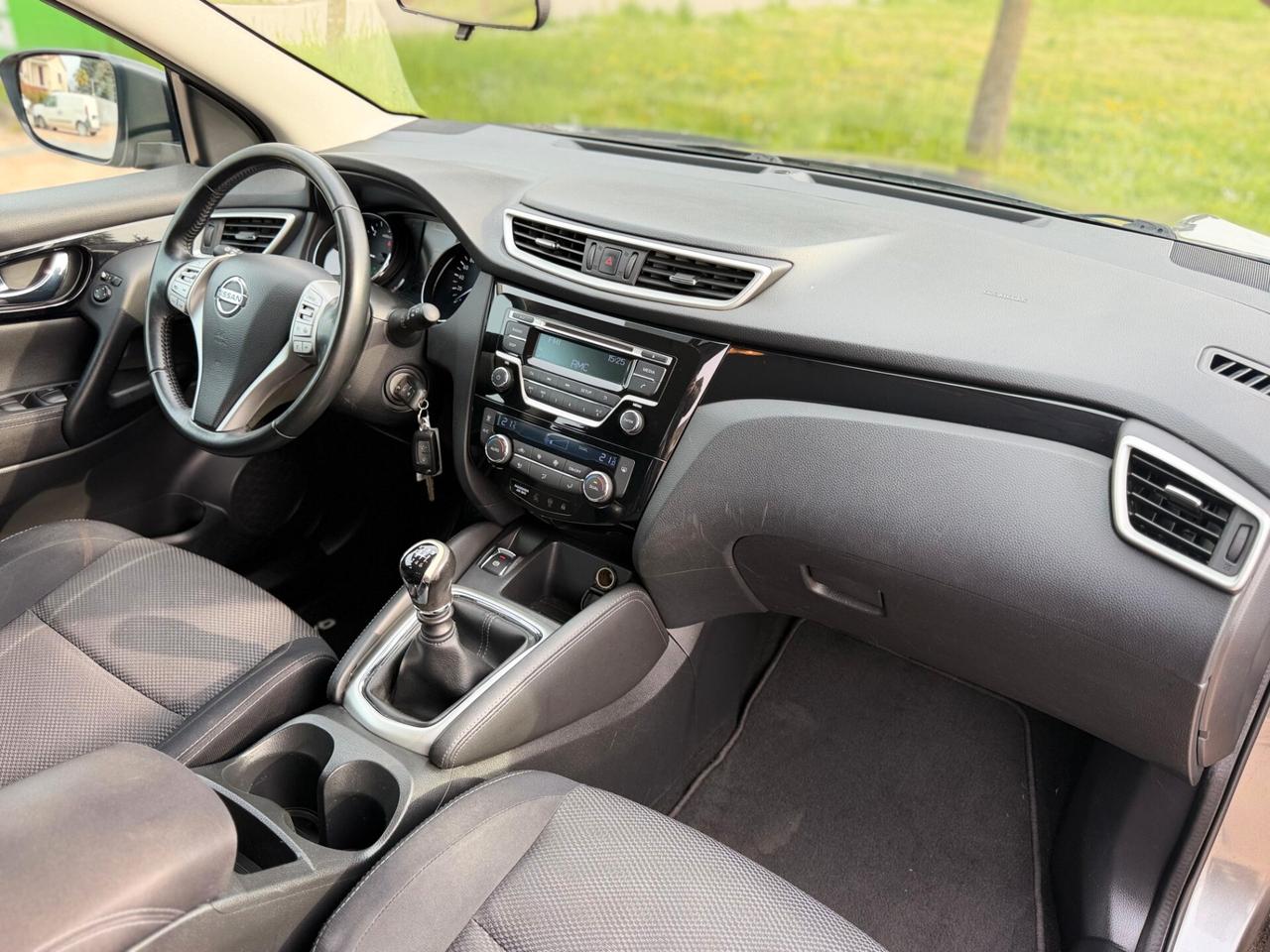 Nissan Qashqai 1.5 dCi Tekna euro6b