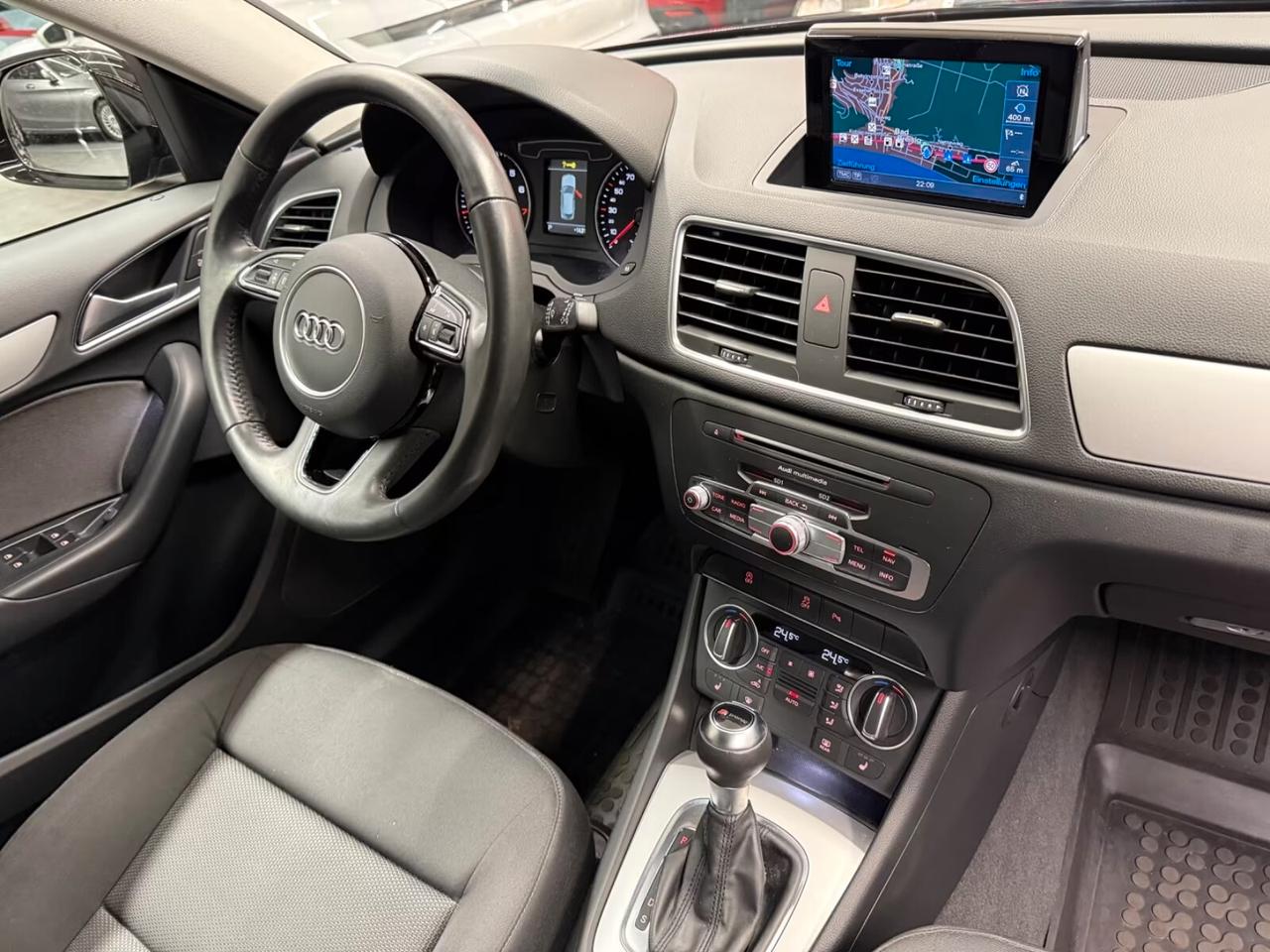 Audi Q3 1.4 TFSI 150 CV S tronic line Edition