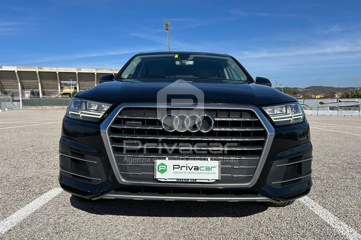 AUDI Q7 3.0 TDI 272 CV quattro tiptronic Business Plus