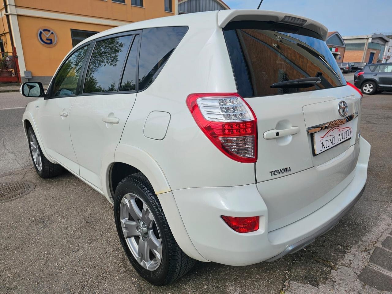 Toyota RAV4 Crossover 2.2 150cv D-Cat Executive*Pelle*Navi*Unipro*