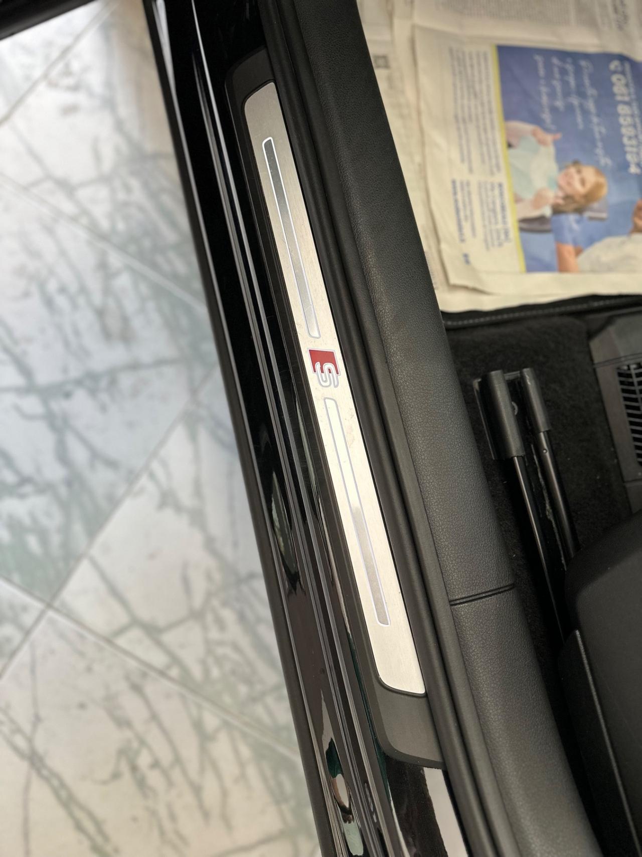 Audi Q2 35 TDI quattro S tronic line Edition