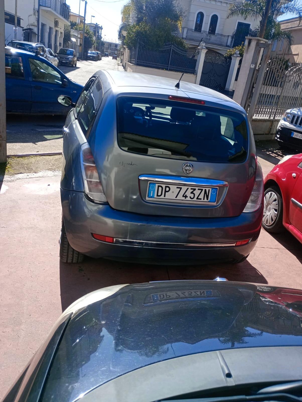 Lancia Ypsilon 1.2 Gpl