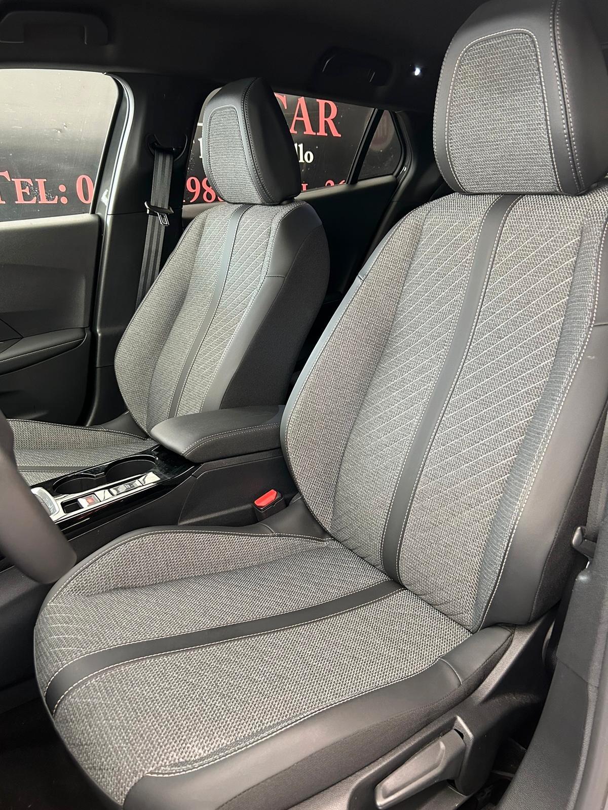 Peugeot 2008 PureTech 100 S&S Allure