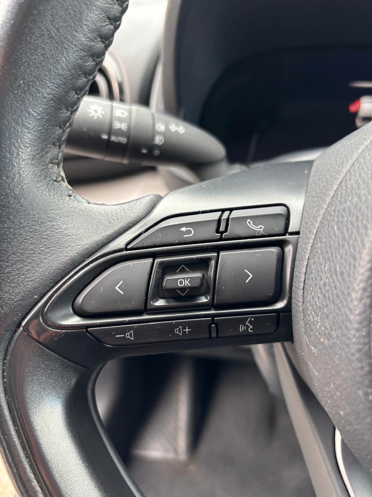 Toyota Yaris Cross 1.5 Hybrid 5p. E-CVT Business