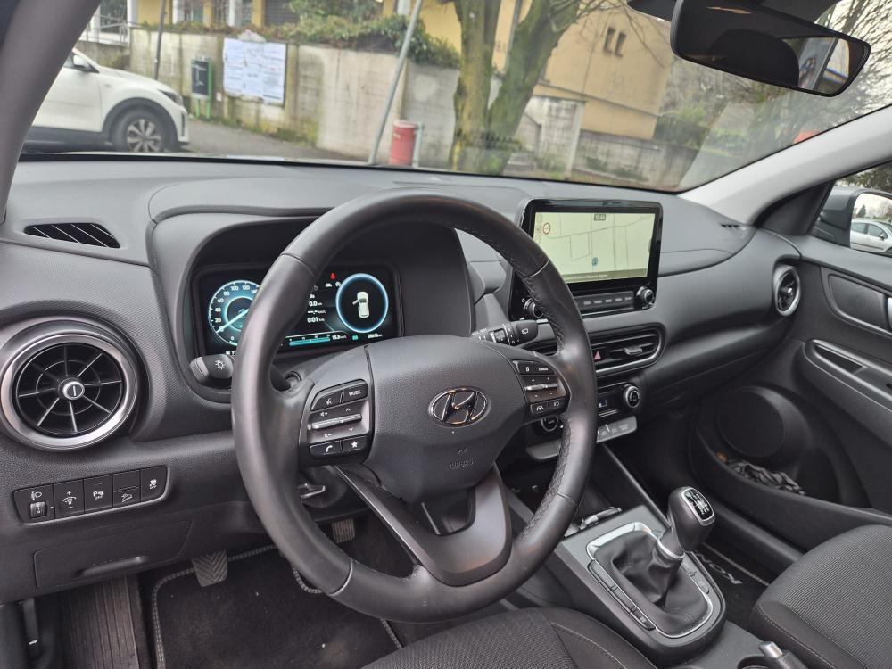 Hyundai Kona 1.0 t-gdi 48V Xline 2wd 120cv imt