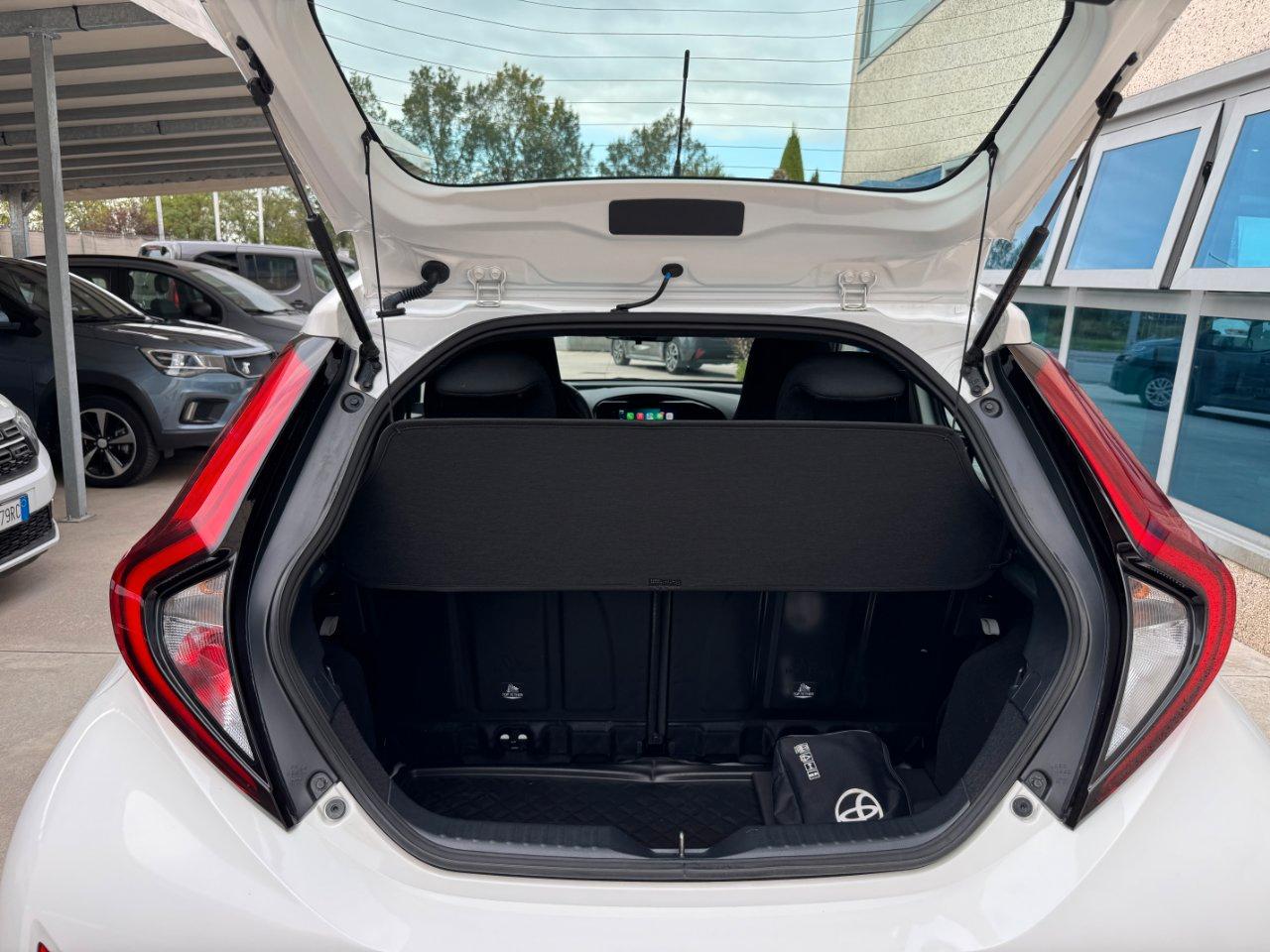 Toyota Aygo X 1.0 Active 72cv