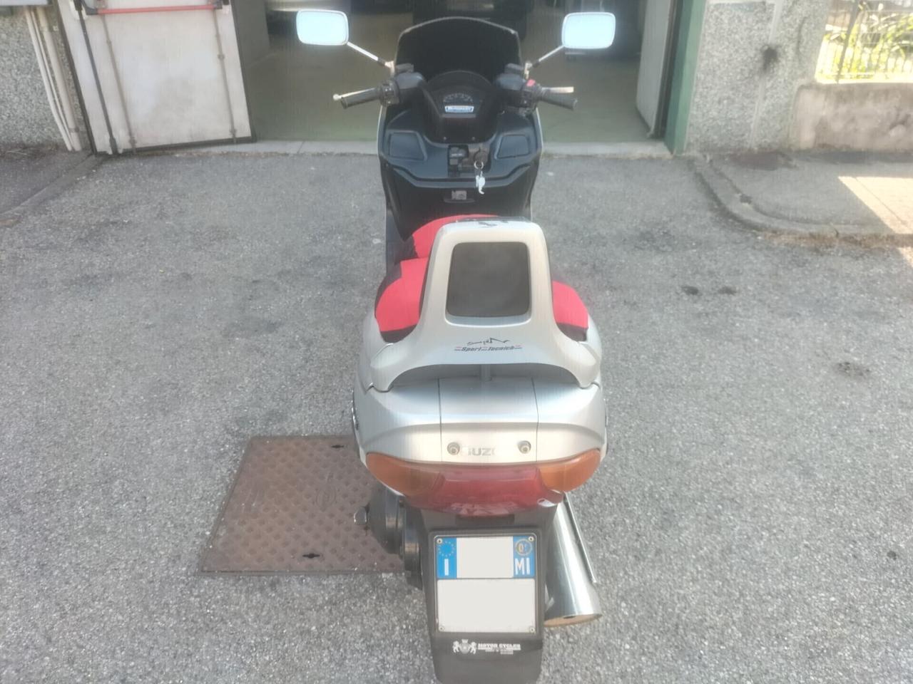 SUZUKI BURGMAN 400 RICAMBI VARI DI SCORTA