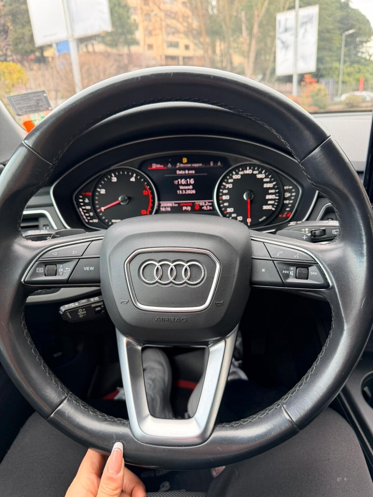 Audi A4 Avant 35 TDI/163 CV S tronic Business