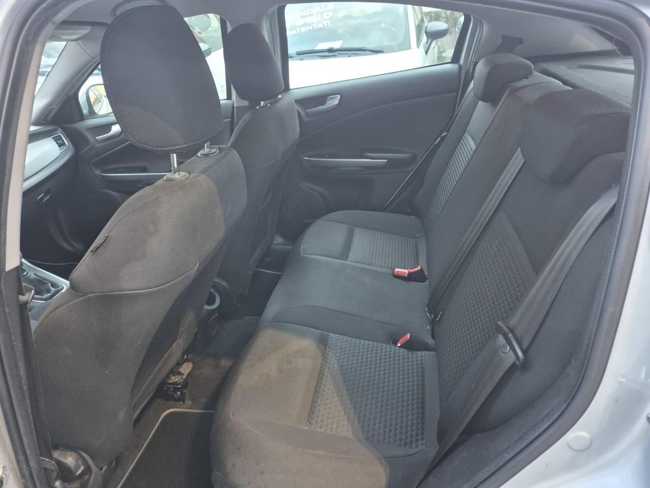 Alfa Romeo Giulietta 1.6 JTDm 105 CV