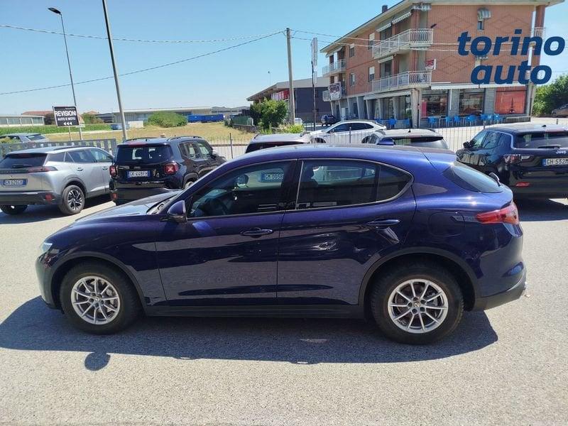 Alfa Romeo Stelvio 2.2 Turbo Diesel 160CV AT8 RWD Business