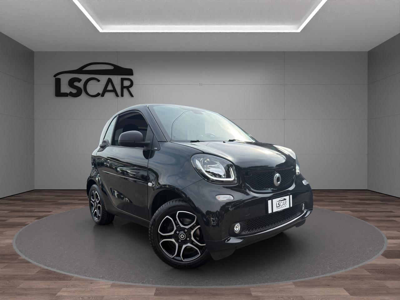 Smart fortwo coupe Fortwo 1.0 Passion 71cv - Unipro - Promo FInanziamento - Sedili riscaldabili - Tetto panoramico - Bracciolo