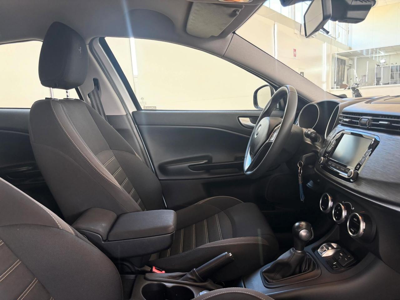 Alfa Romeo Giulietta 1.6 JTDm 120 CV