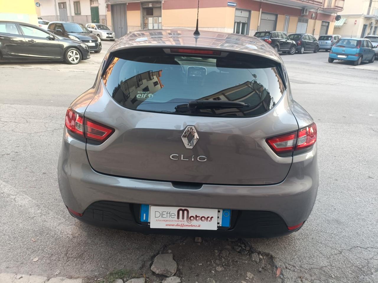 Renault Clio 1.2 75CV 5 porte Live