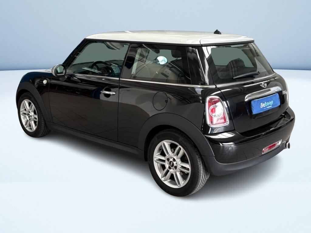 Mini Cooper D 2.0 D Cooper D Auto