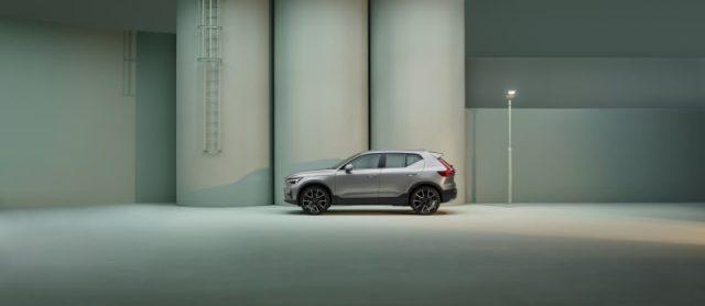 VOLVO XC40 B3 automatico Plus Black Edition