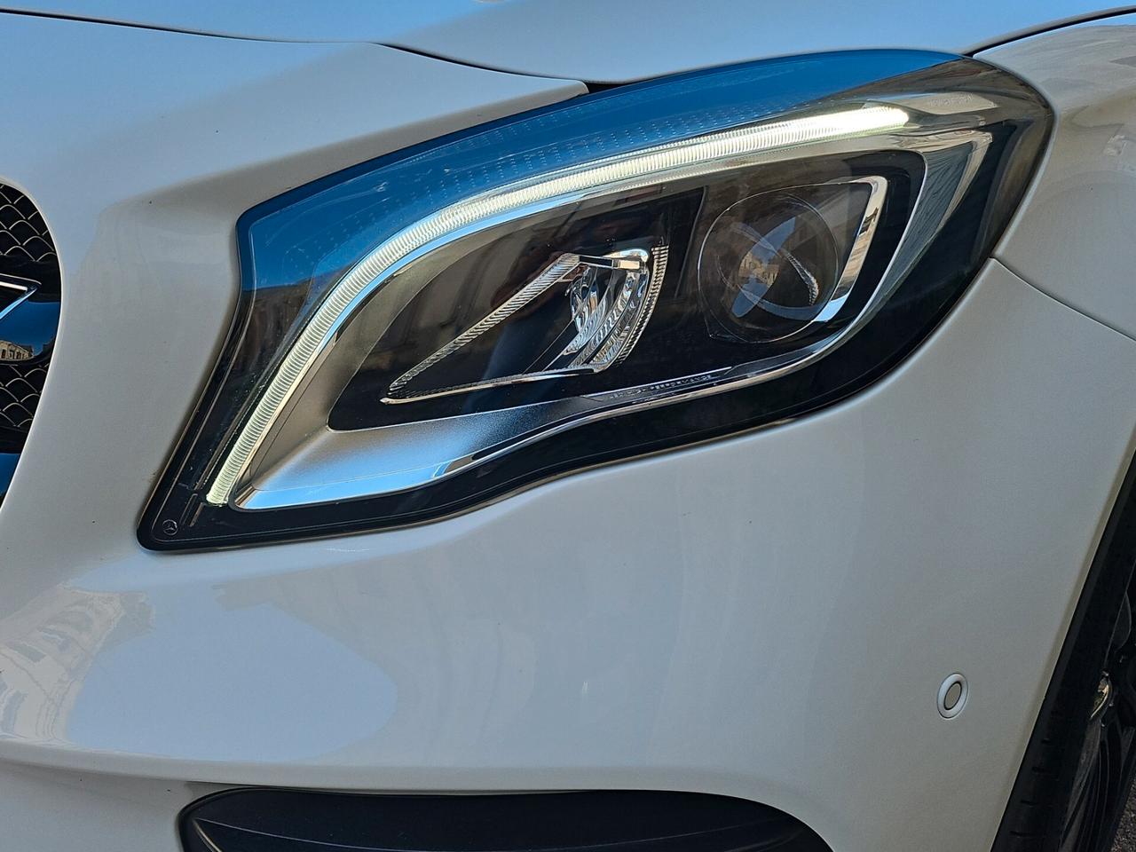 Mercedes-benz GLA 200 d Automatic Premium AMG FULL