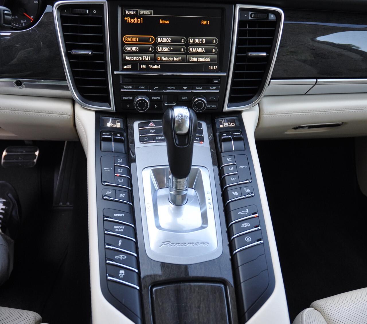 Porsche Panamera 4.8 Turbo S