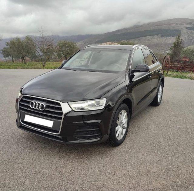 AUDI Q3 2.0 TDI 120 CV Business