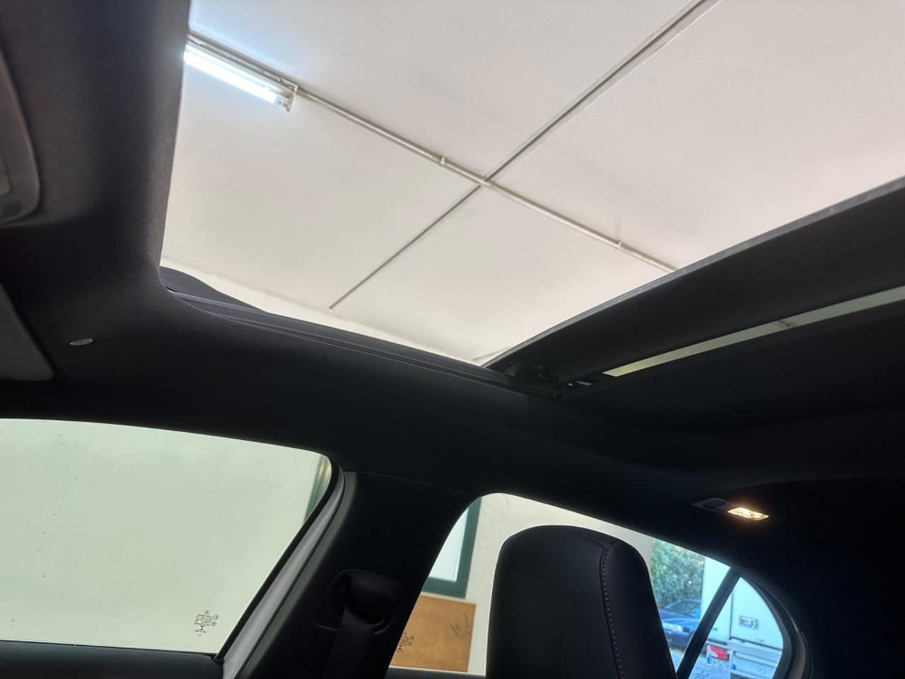 Mercedes-benz A 220 d Automatic Premium