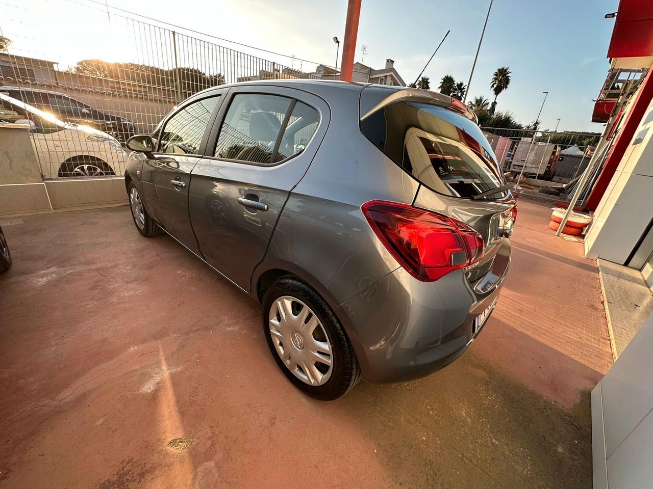 Opel Corsa 1.2 5 porte Advance