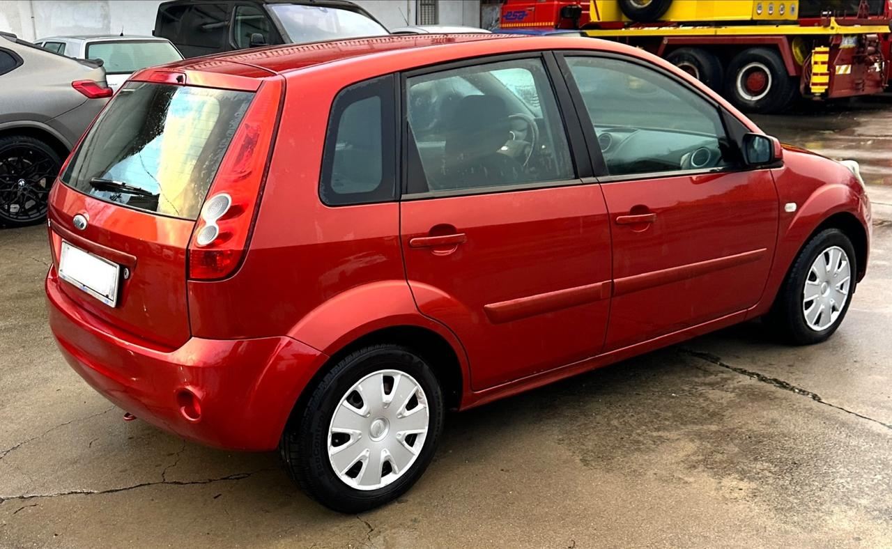 Ford Fiesta 1.2 Benzina 75cv 5p. Ghia