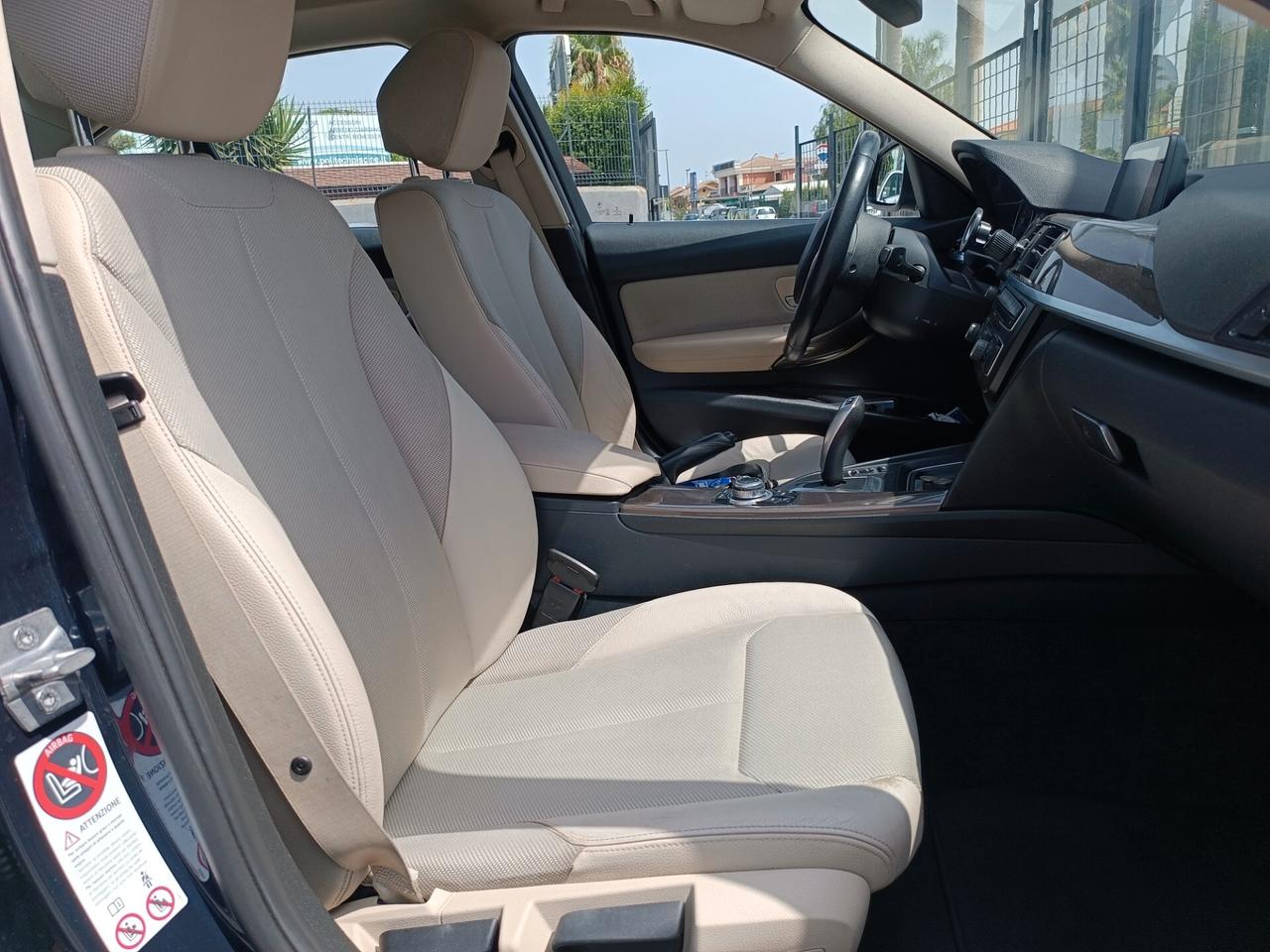 Bmw 318d Luxury