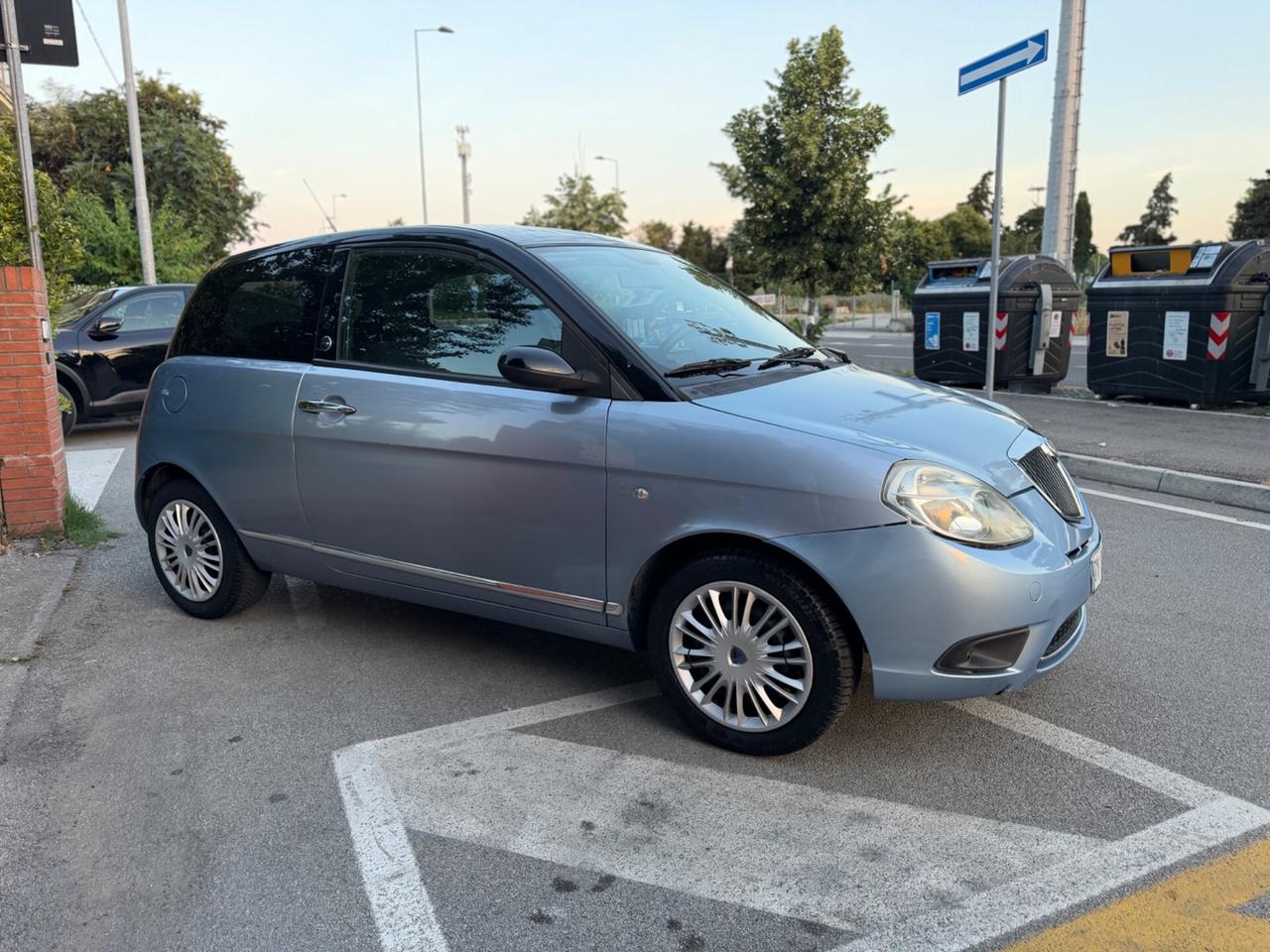 Lancia Ypsilon 1.4 Oro Ecochic GPL