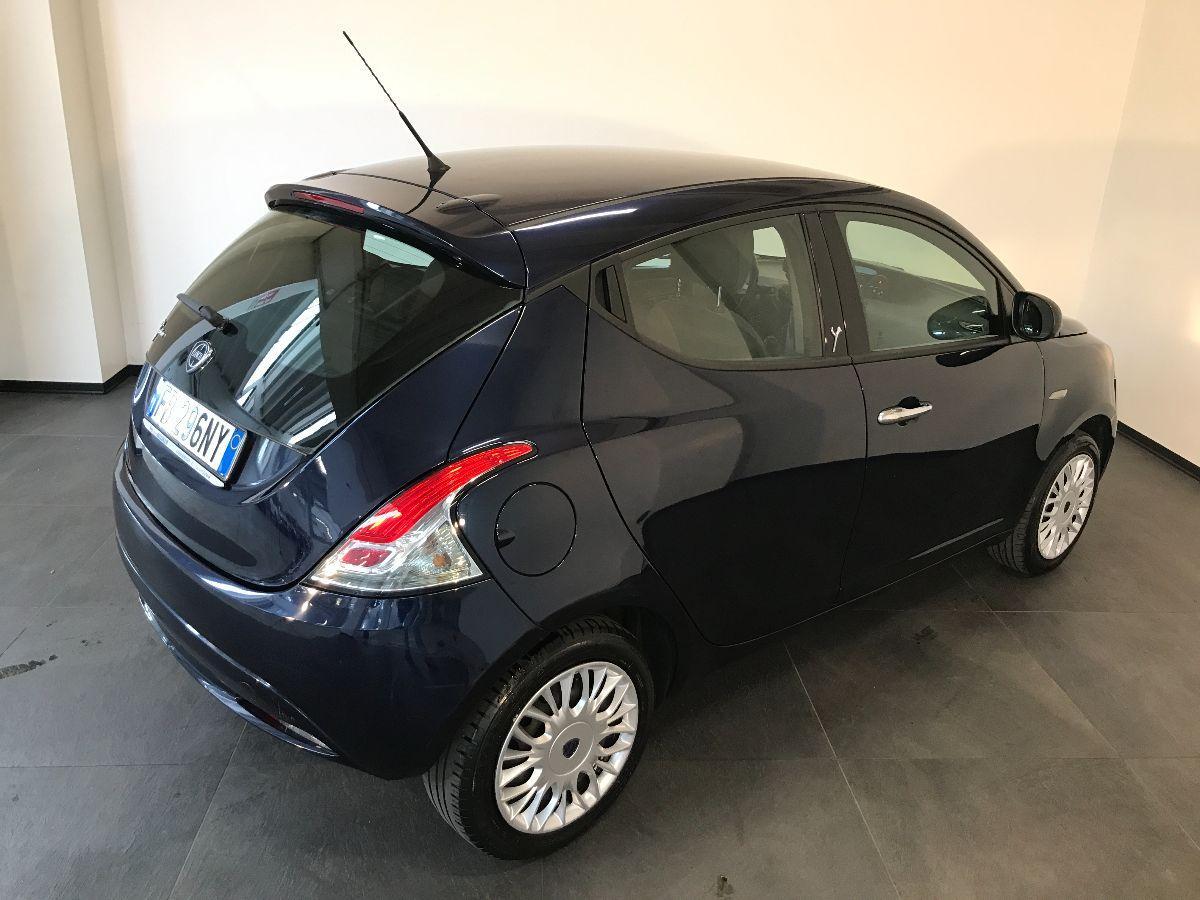 LANCIA Ypsilon 1.2 69 CV 5p. Gold