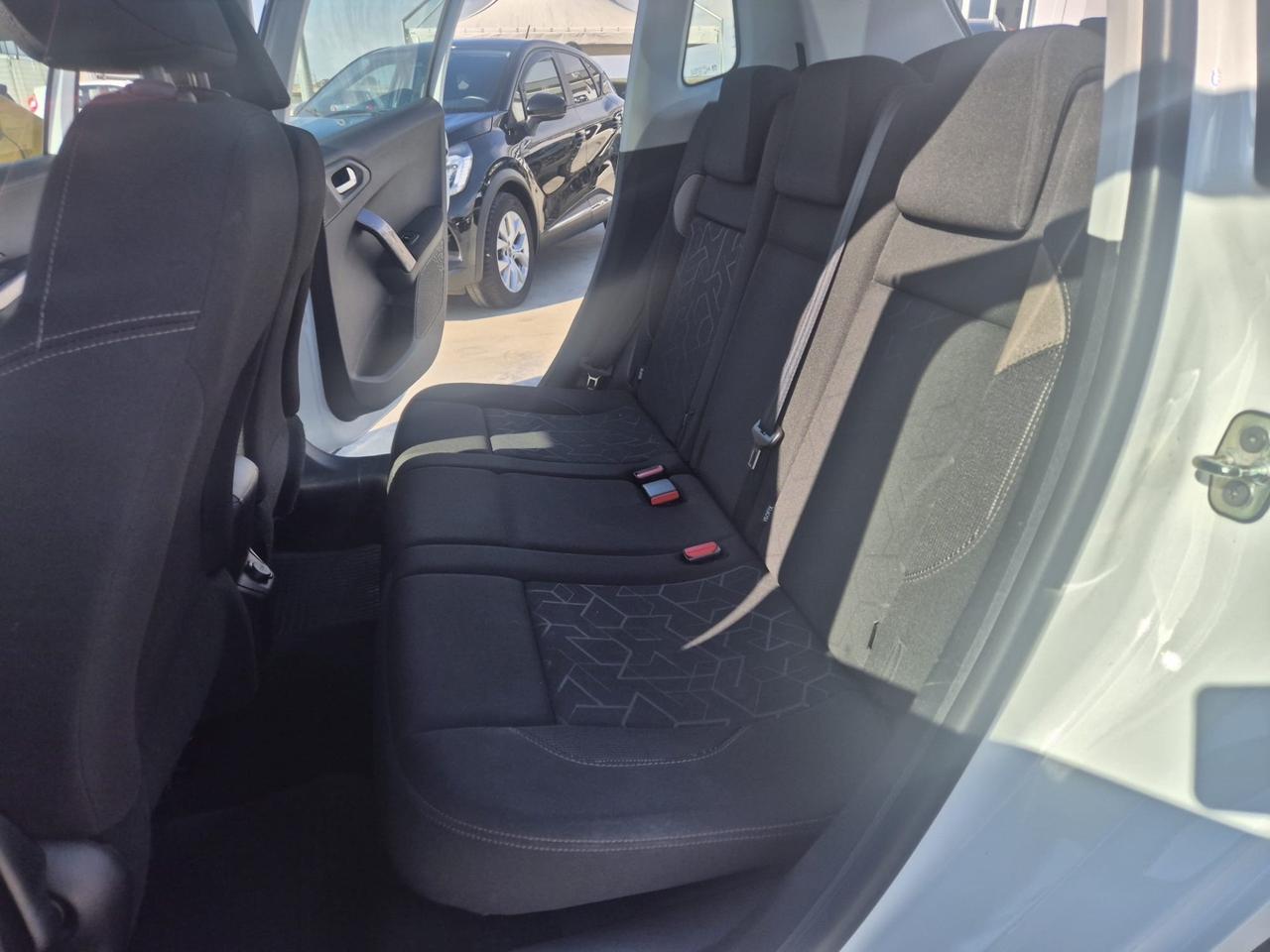 Peugeot 2008 PureTech 82 Allure